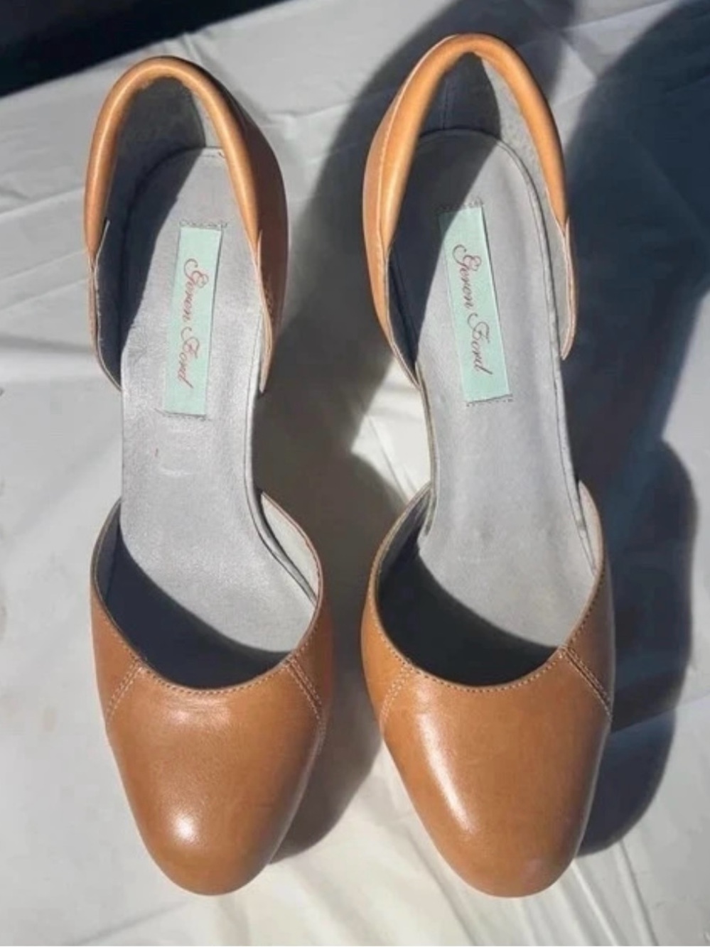 Geren Ford Tan Vintage Platform Pumps – Women’s Size 9 – EUC